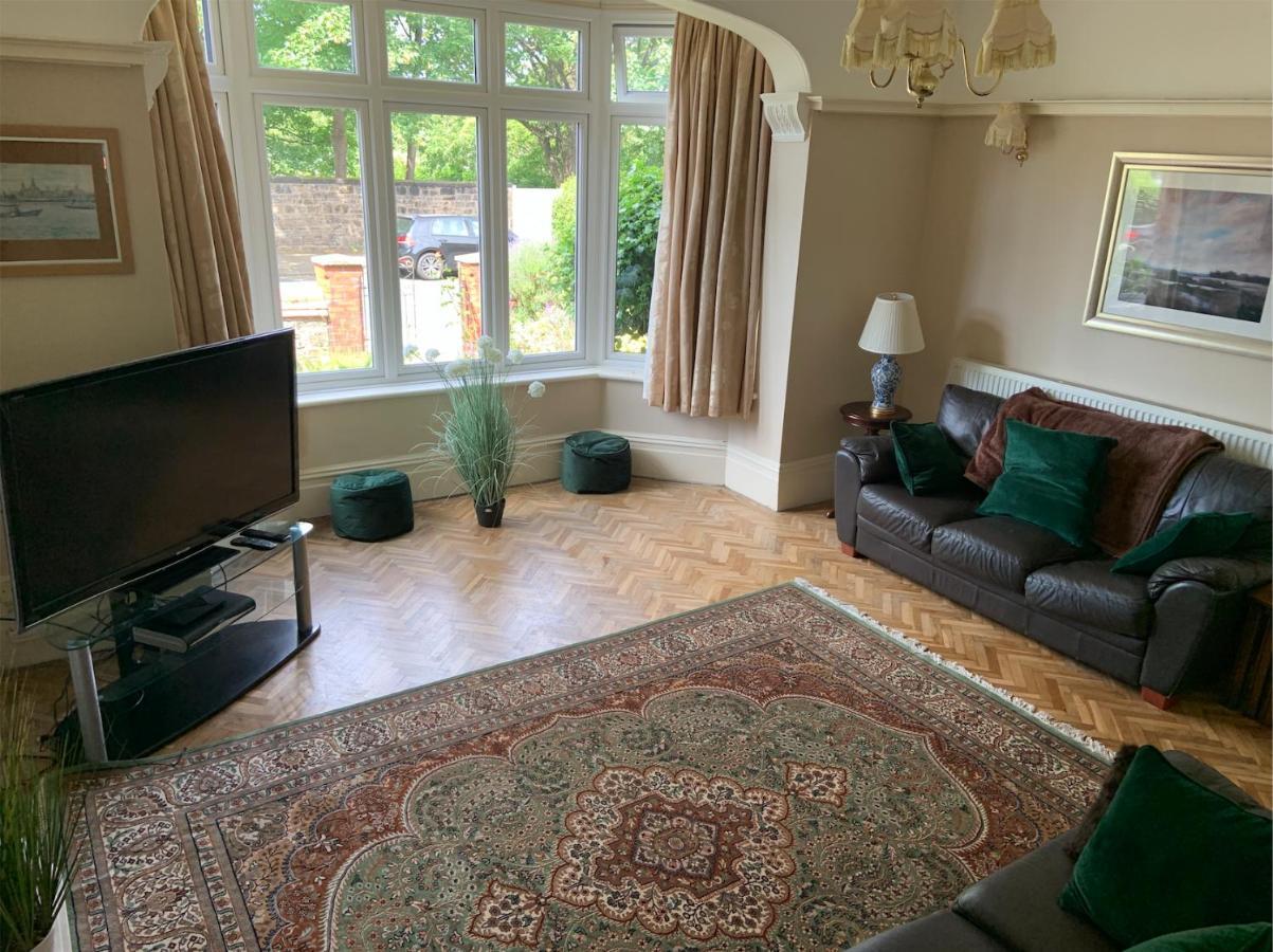 Entire Seaside Home, Sleeps 8, All En-Suite Rooms New Brighton Exterior photo
